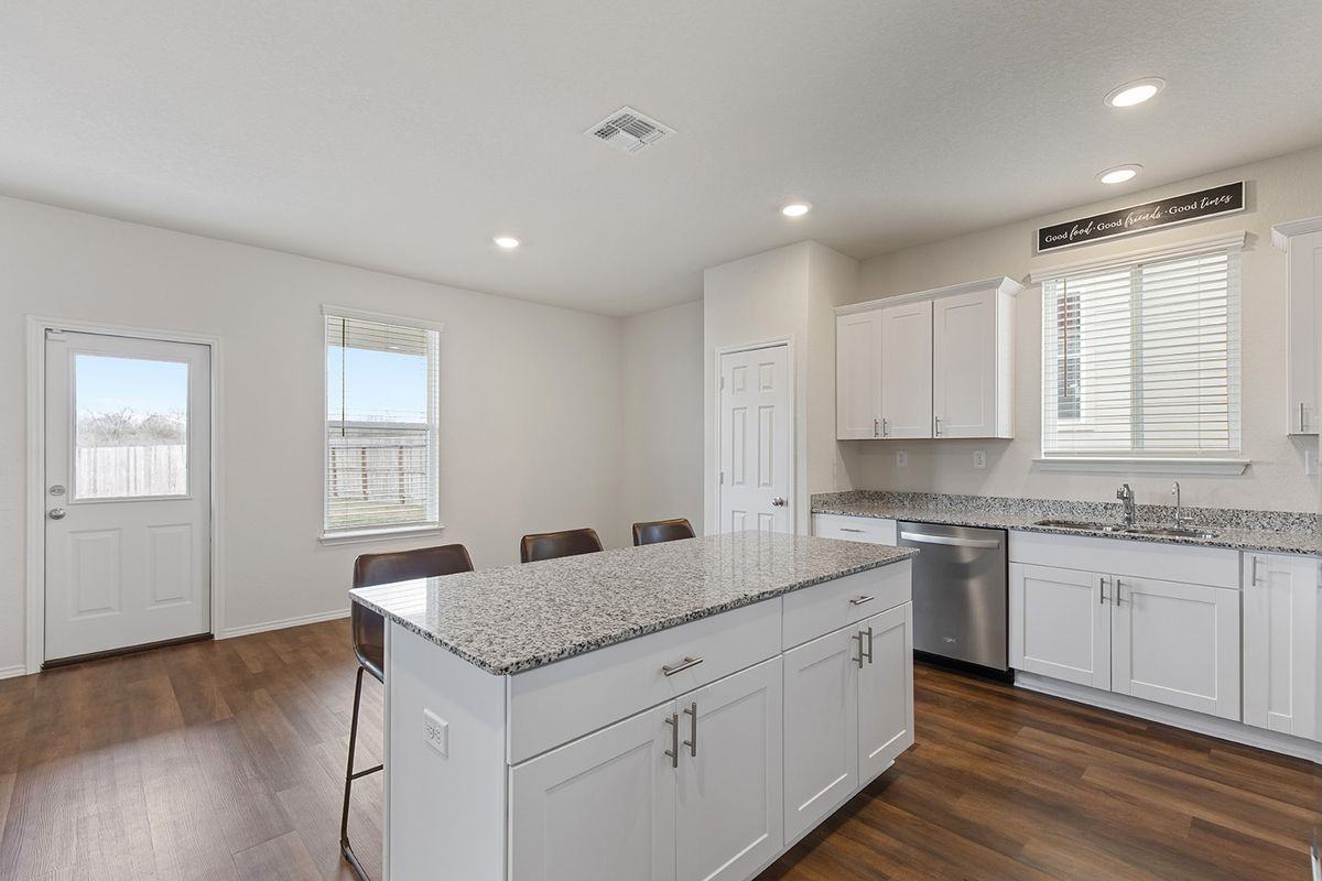 510 Autumn Rouge - Photo 5 of 42