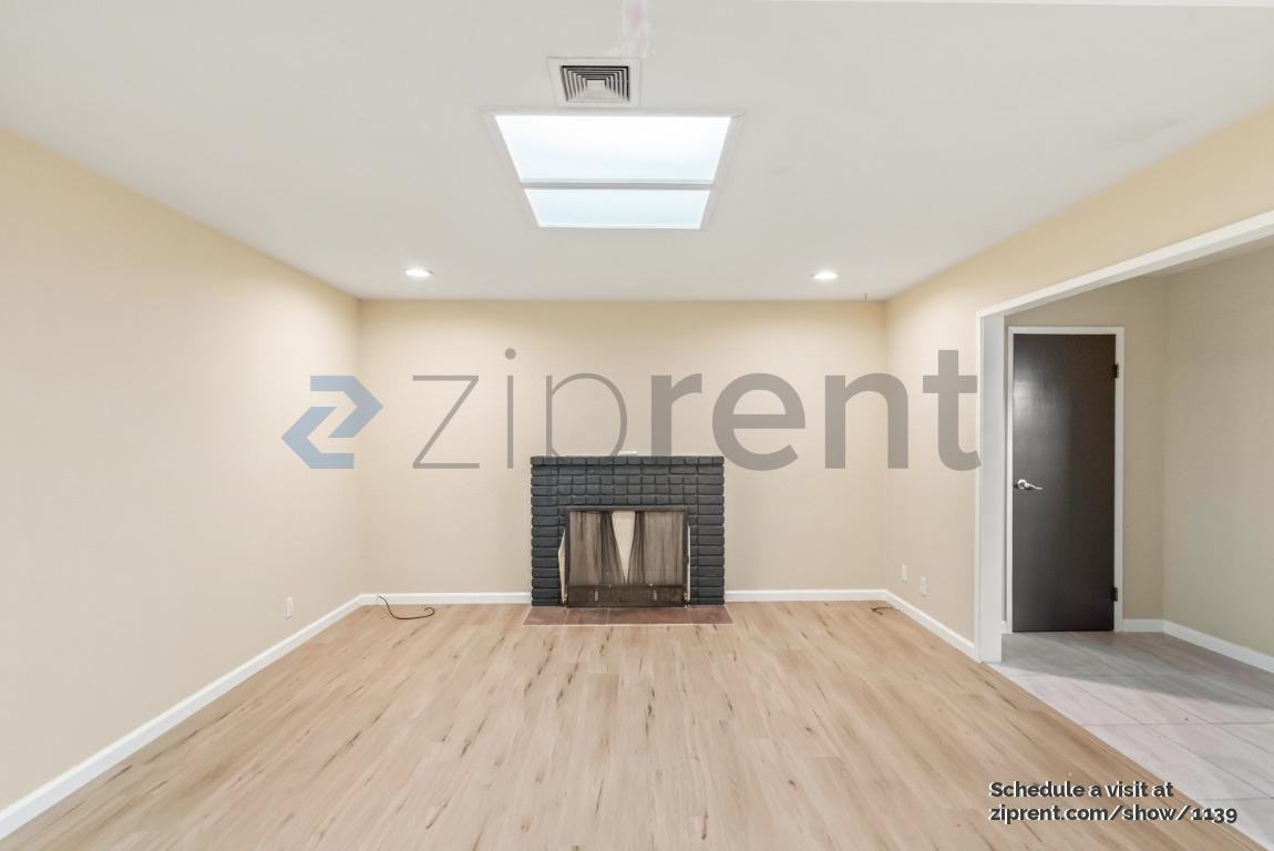 685 Carmar St - Photo 5 of 25