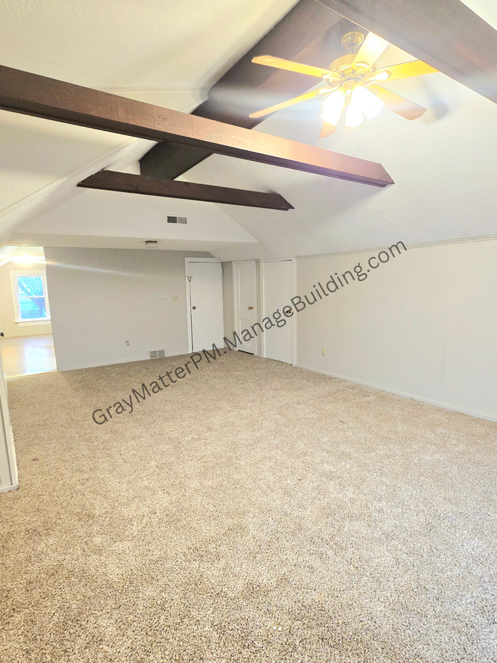 249 W 29th St - Photo 2 of 11