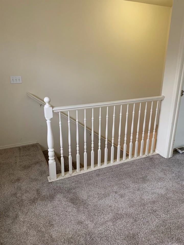 1055 Nw Circle #2 - Photo 3 of 24