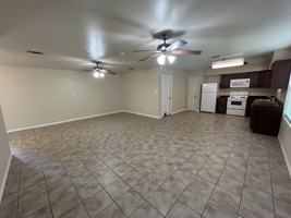 featured image of 3301 Pecan Dr #1