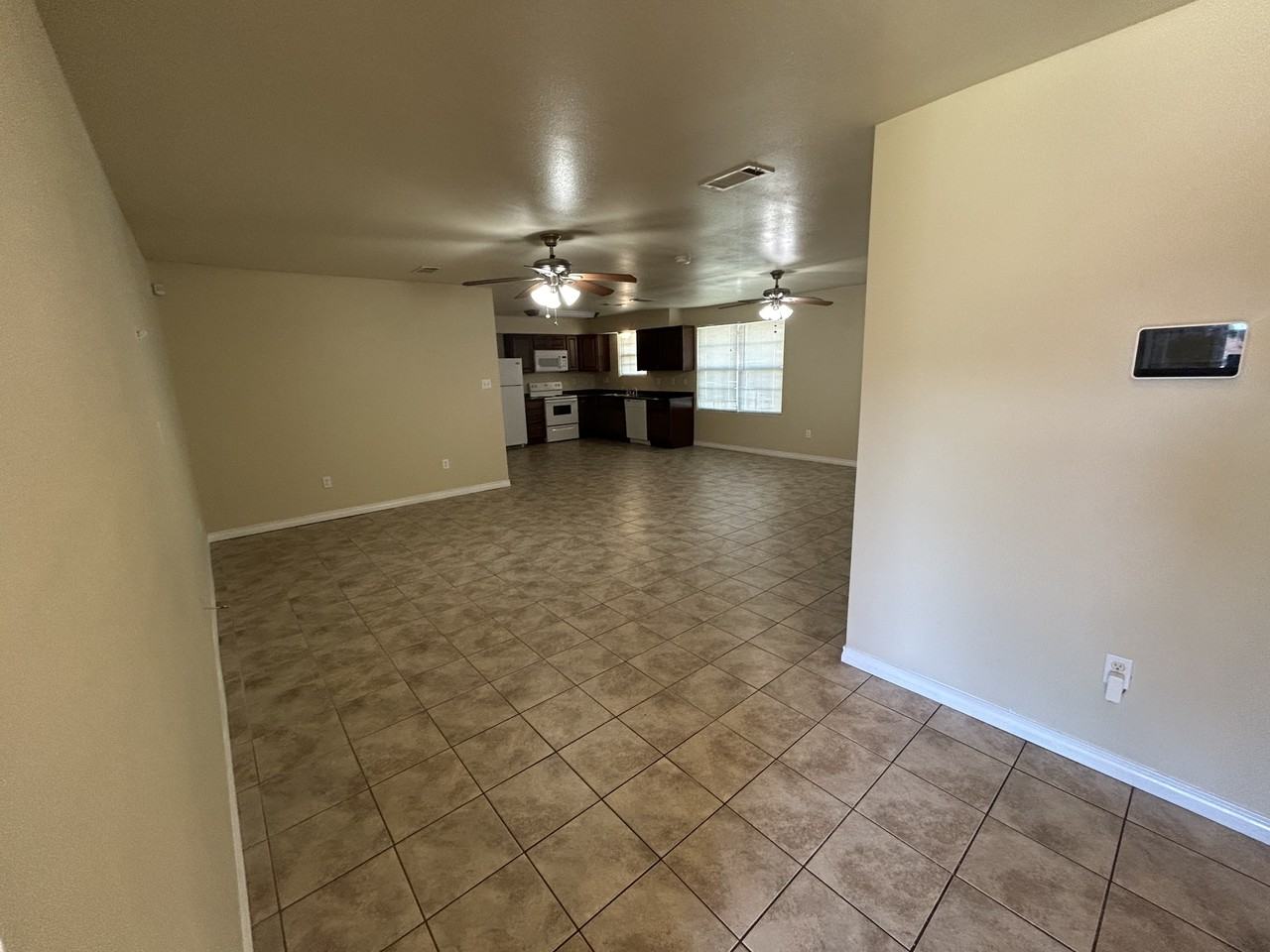 3301 Pecan Dr #1 - Photo 7 of 24