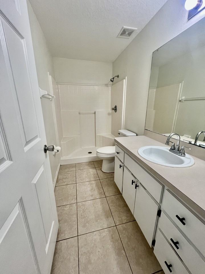 37215 Grassy Hill Ln #1 - Photo 6 of 17