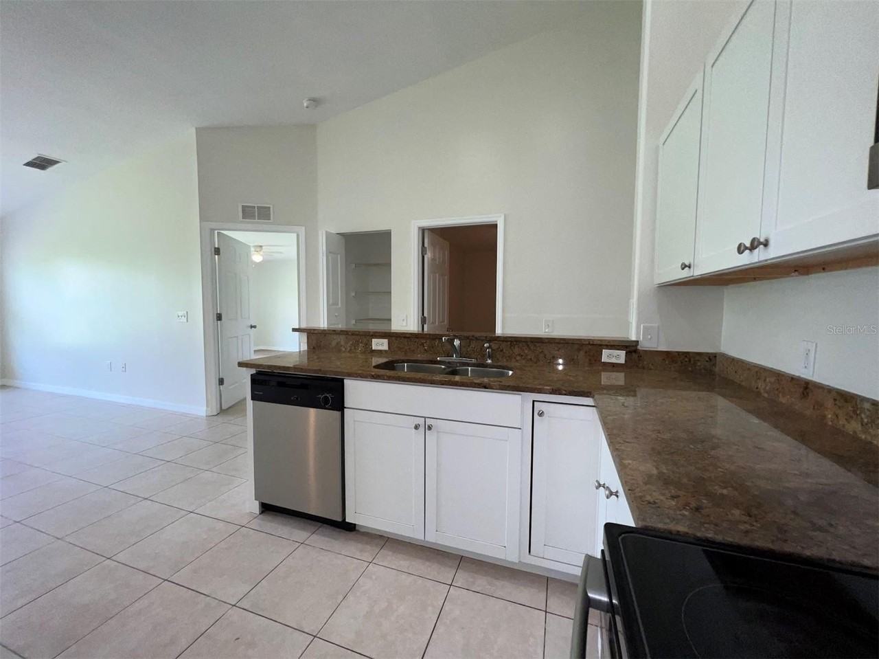 37215 Grassy Hill Ln #1 - Photo 3 of 17