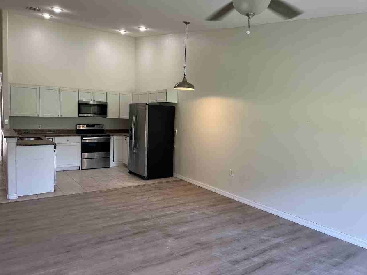 37215 Grassy Hill Ln #1 - Photo 7 of 17