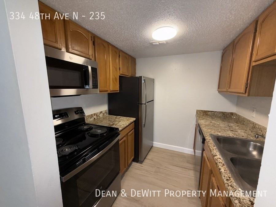 334 48th Ave N #235 - Photo 5 of 16