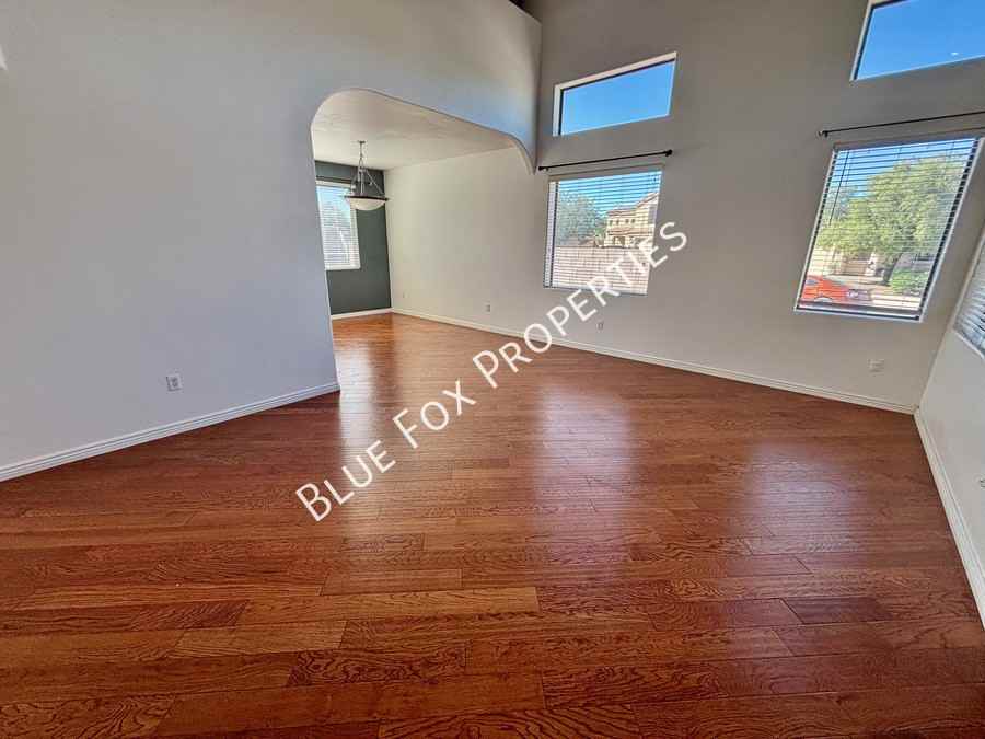 6399 W Copper Leaf Dr - Photo 3 of 25