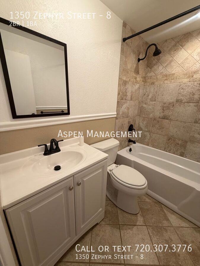 1350 Zephyr St #8 - Photo 5 of 14