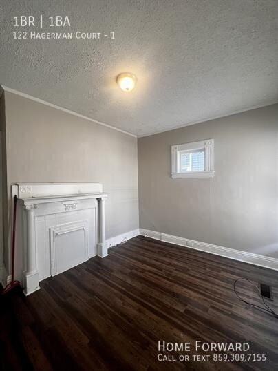 122 Hagerman Ct #1 - Photo 5 of 15