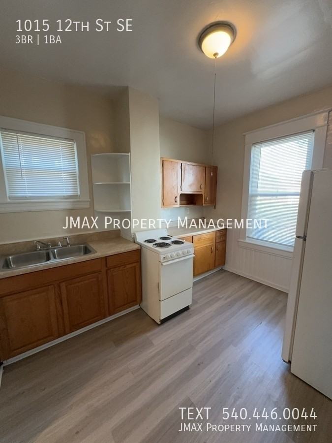 1015 12th St Se - Photo 6 of 11