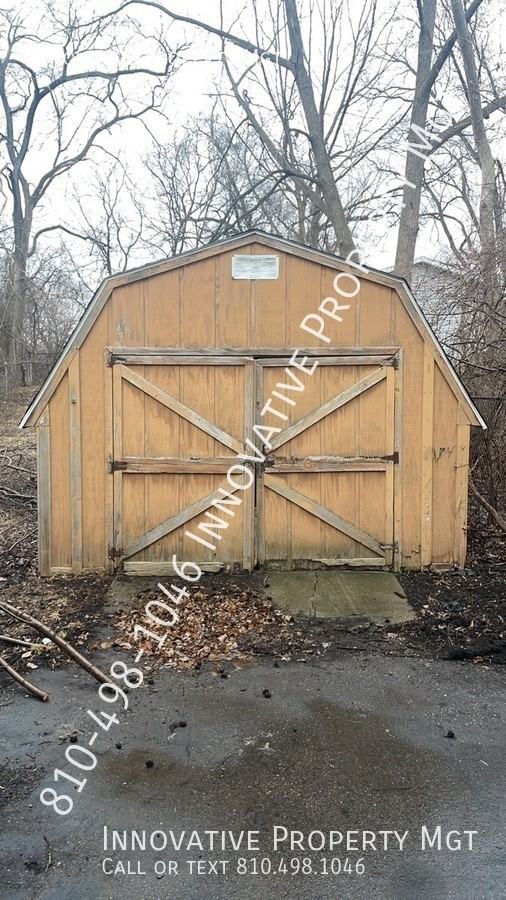 1015 Gainey Ave - Photo 3 of 26