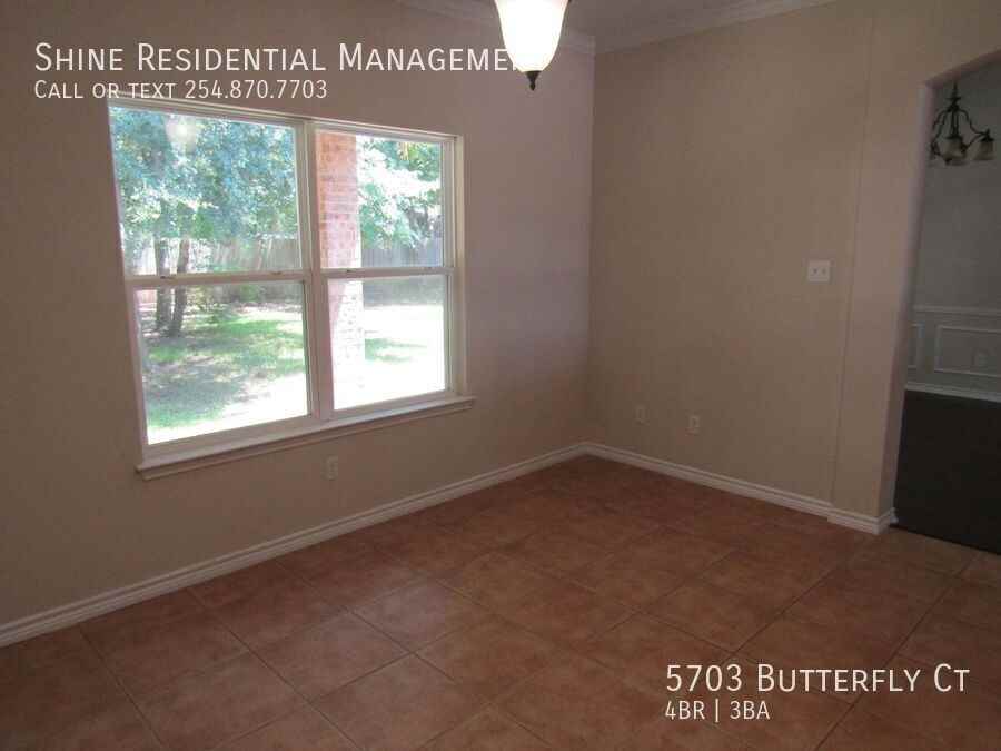 5703 Butterfly Ct - Photo 7 of 19