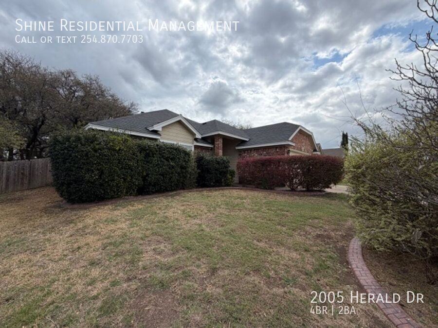 2005 Herald Dr - Photo 2 of 43