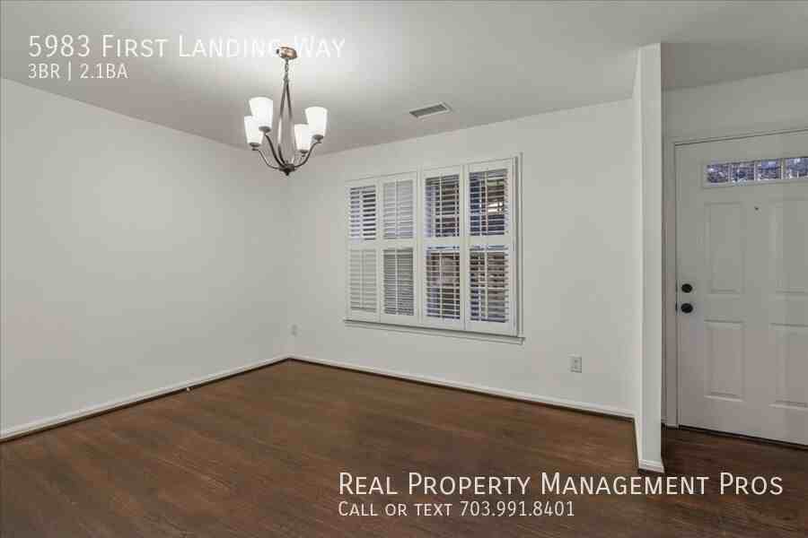 5983 First Landing Way - Photo 4 of 34