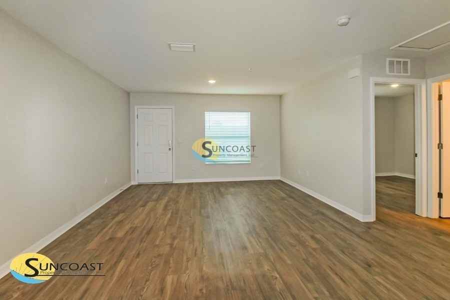 52 Walnut Rd #3 - Photo 5 of 34