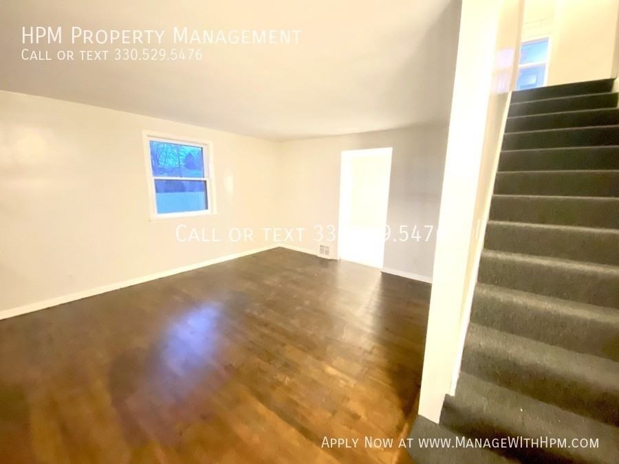 3523 Bailey St Nw - Photo 3 of 16