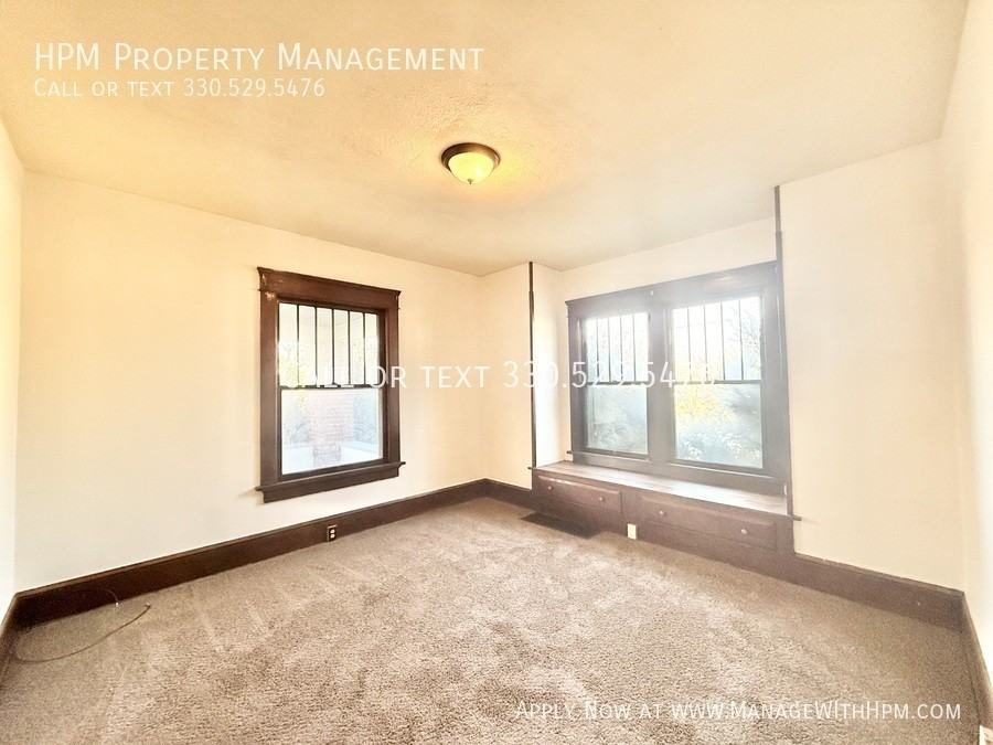 2300 9th St Sw - Photo 6 of 10