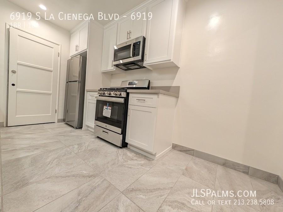 6919 S La Cienega Blvd #6919 - Photo 2 of 12