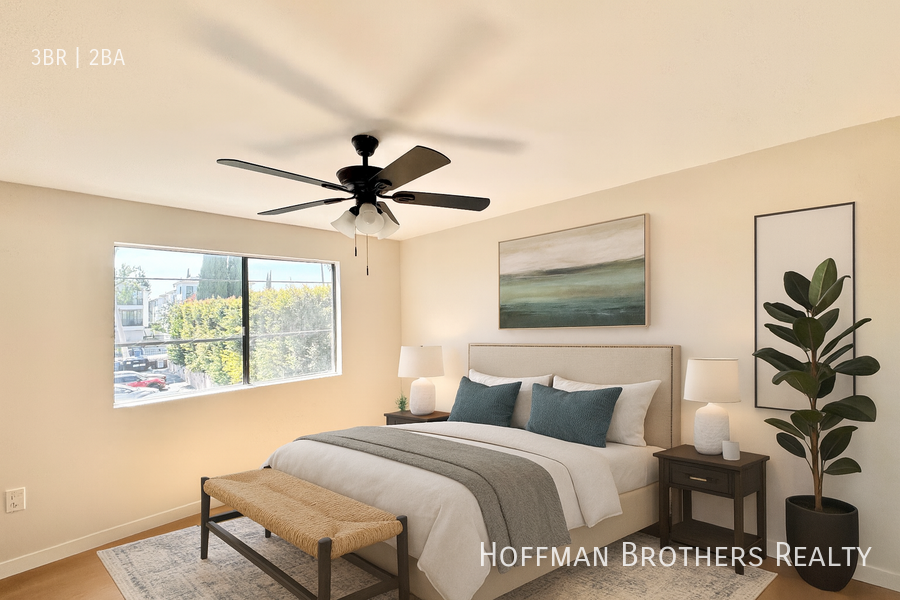 11941 Weddington St #106 - Photo 5 of 14