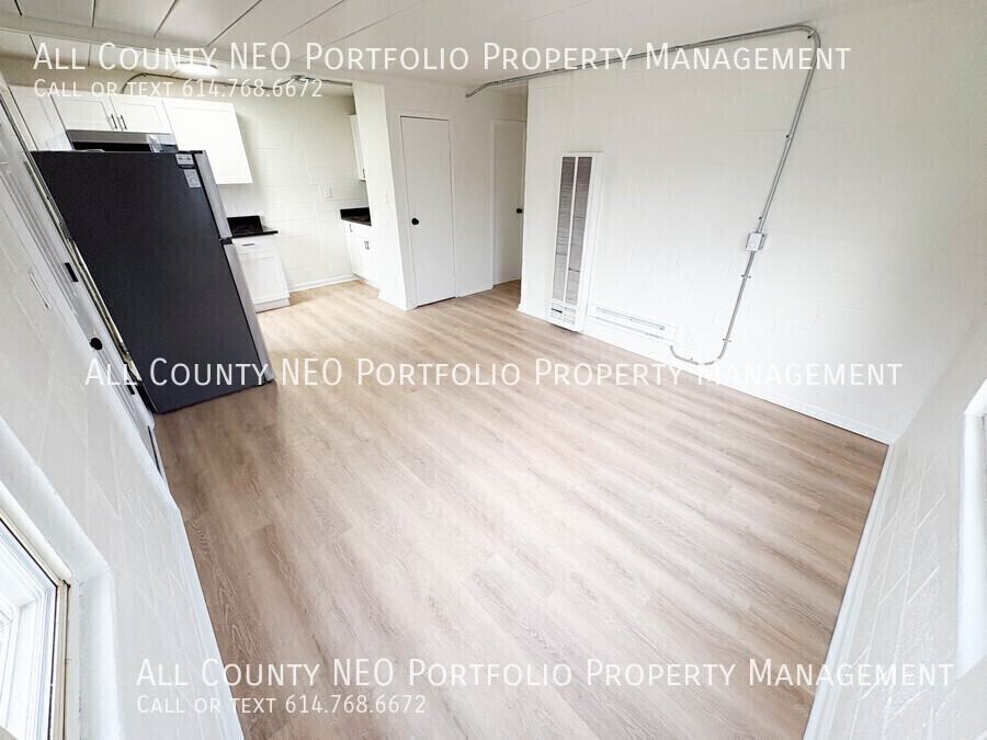 362 Woodland Ave - Photo 4 of 14