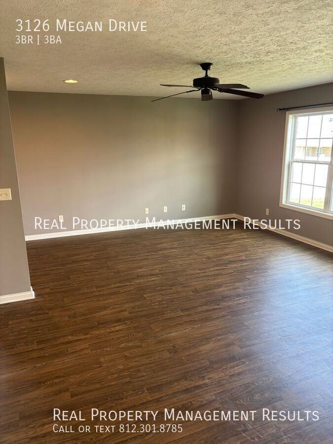 3126 Megan Dr - Photo 4 of 20