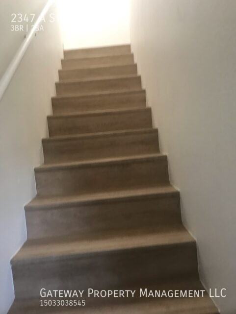 2347 A St #D - Photo 5 of 12