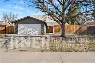 5704 Parkoaks Dr - Photo 1 of 1