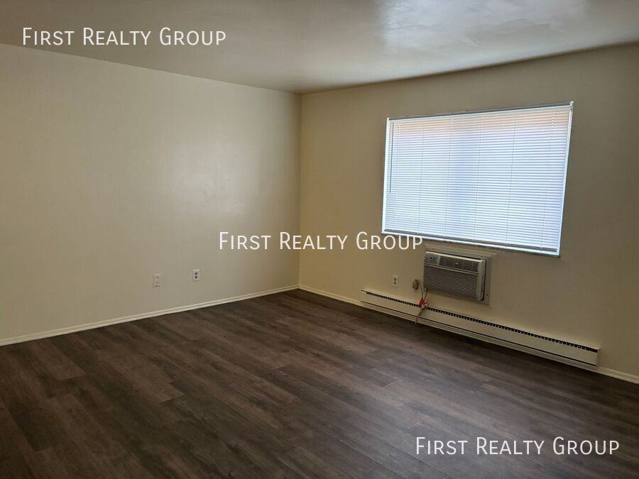 4907 Northcutt Pl #1 - Photo 5 of 9