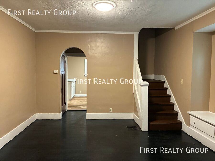 1515 Wyoming St - Photo 5 of 14