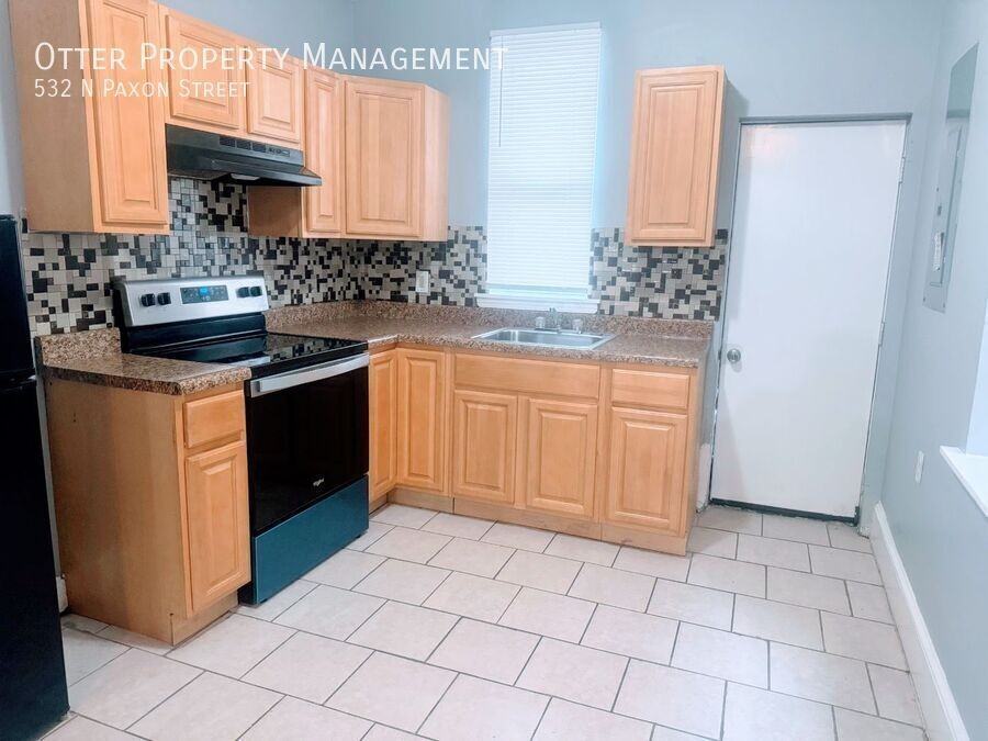 532 N Paxon St - Photo 6 of 13