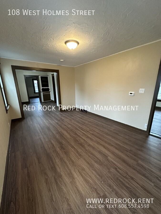 108 W Holmes St - Photo 2 of 14