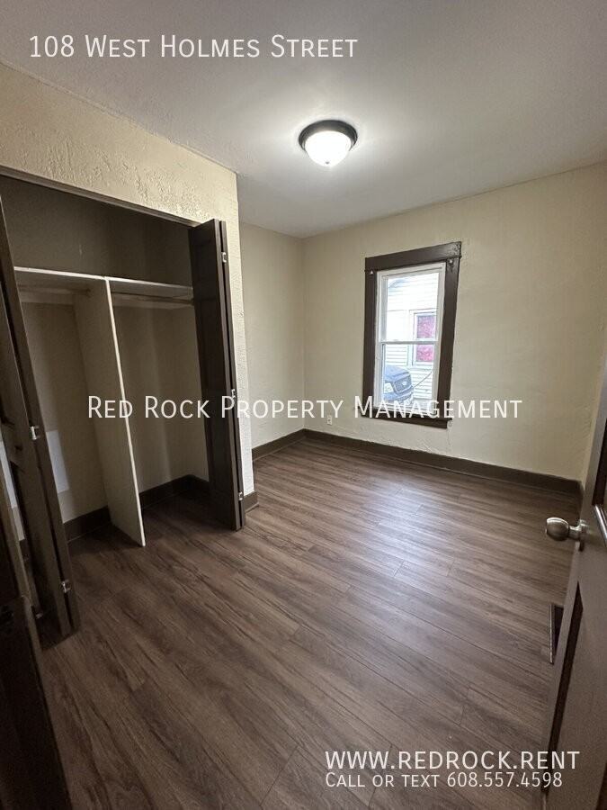 108 W Holmes St - Photo 3 of 14