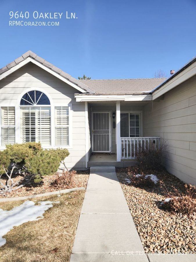 9640 Oakley Ln - Photo 2 of 25