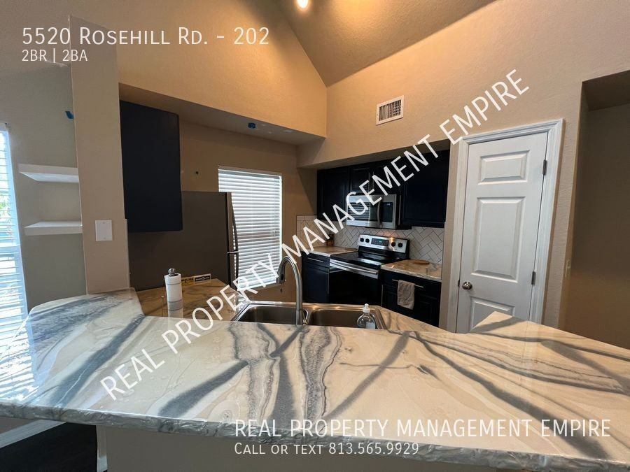 5520 Rosehill Rd #202 - Photo 5 of 29