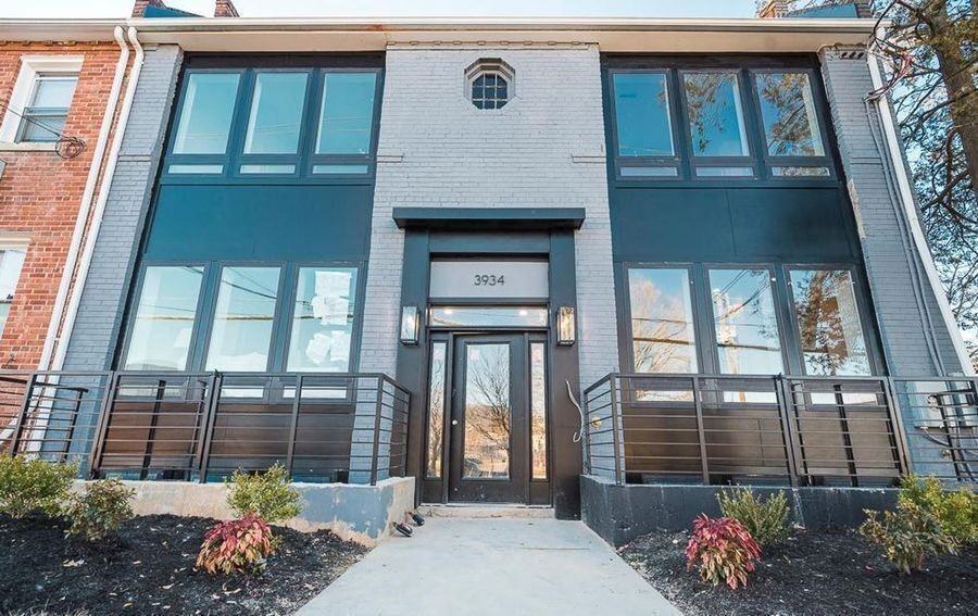 3934 10th St Ne #1 - Photo 3 of 43