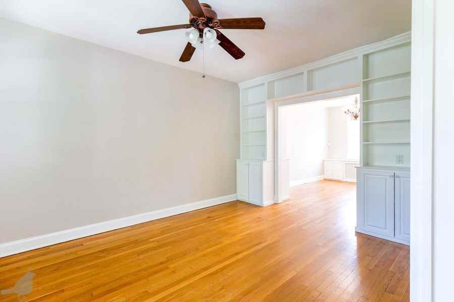 326 17th St Ne - Photo 3 of 50