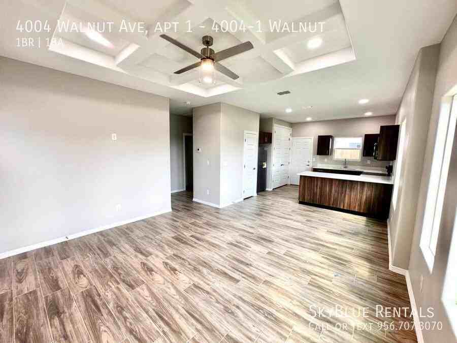 4004 Walnut Ave - Photo 6 of 21