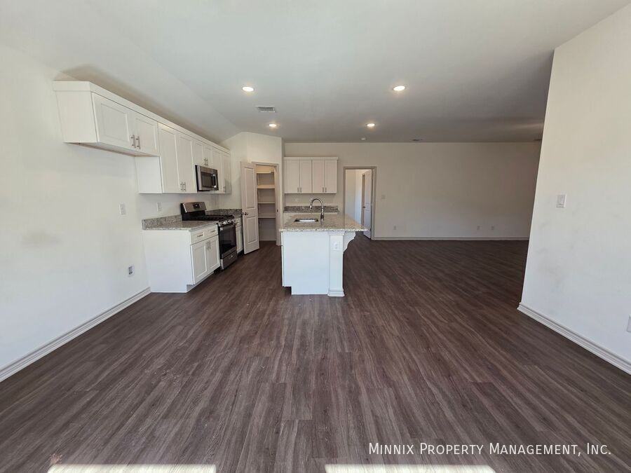 6009 Kauffman Dr - Photo 6 of 18