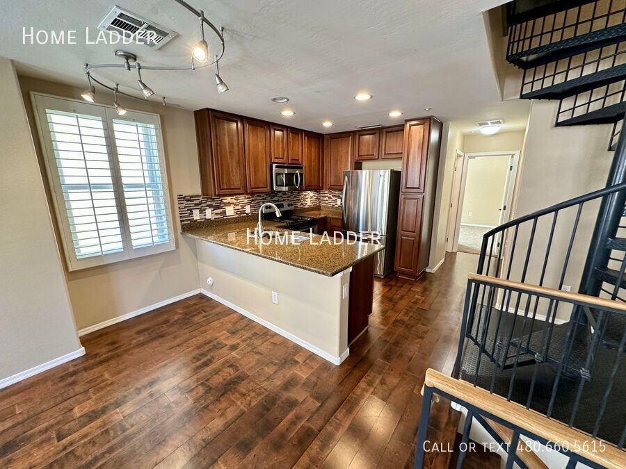 4201 E Jasper Dr - Photo 4 of 27