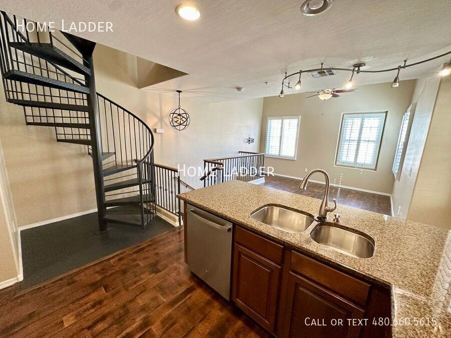 4201 E Jasper Dr - Photo 6 of 27