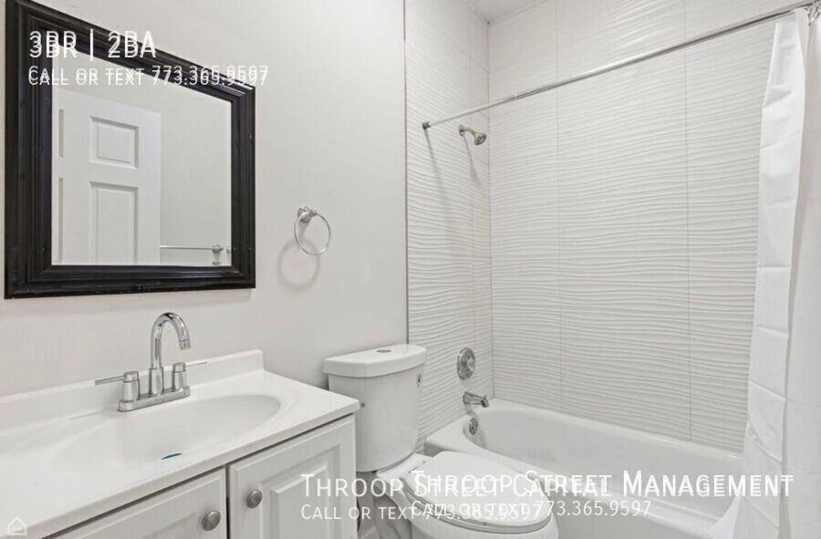 6132 S Vernon Ave Apt 3n - Photo 3 of 12