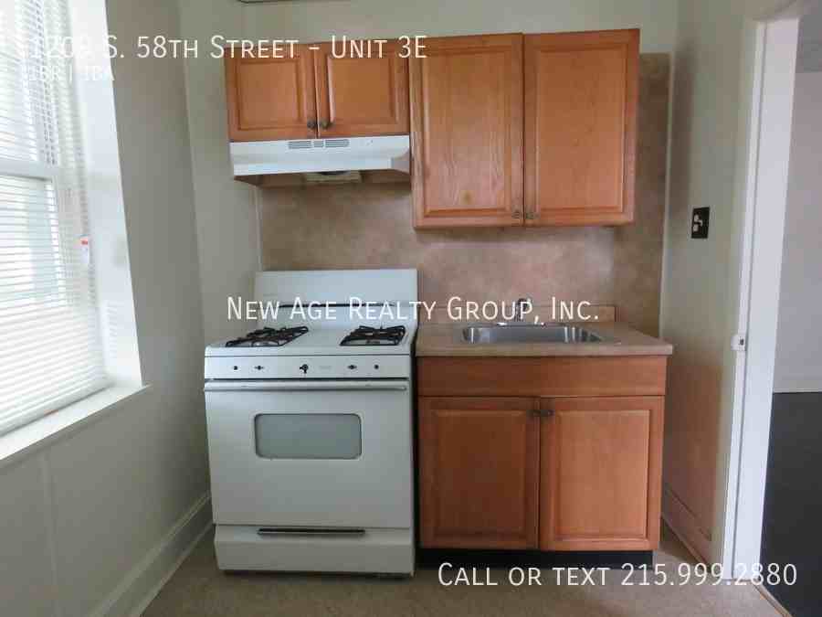 1209 S 58th St #3E - Photo 6 of 11