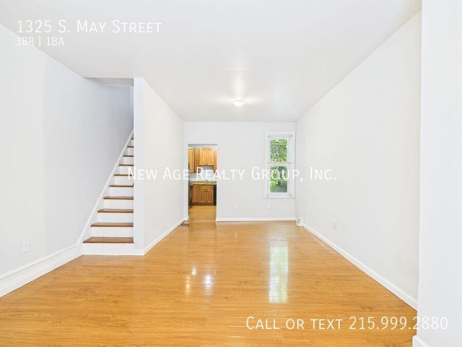 1325 S May St - Photo 3 of 15