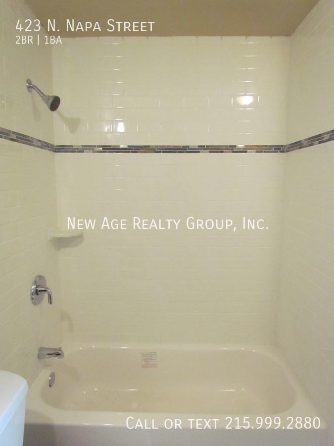 423 N Napa St - Photo 5 of 10