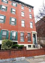 1519 Green St #3R - Photo 1 of 1