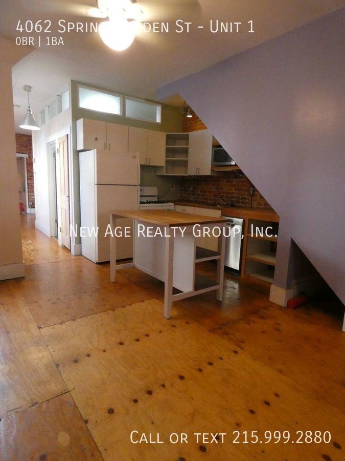 4062 Spring Garden St #1 - Photo 3 of 7