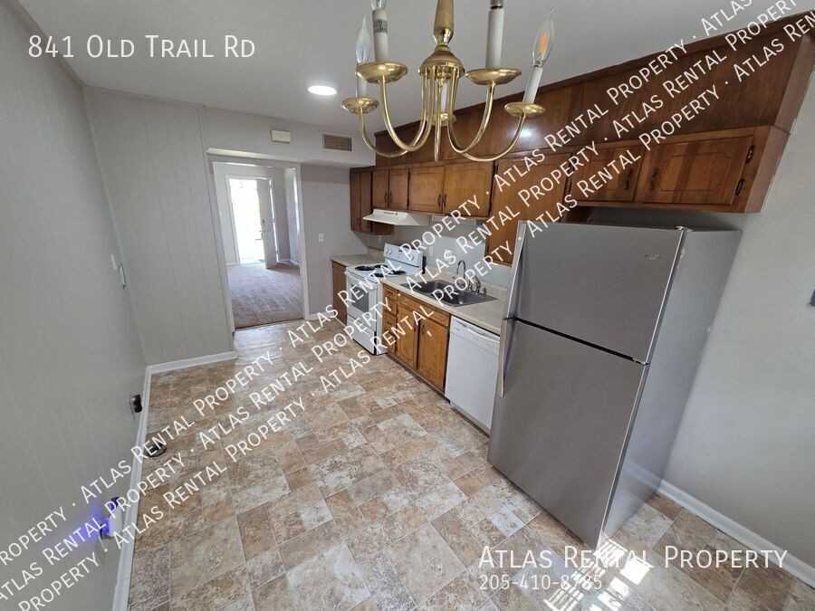 841 Old Trail Rd - Photo 3 of 7