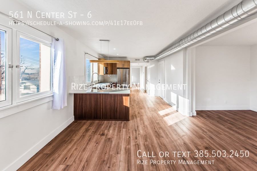 561 N Center St #6 - Photo 3 of 15