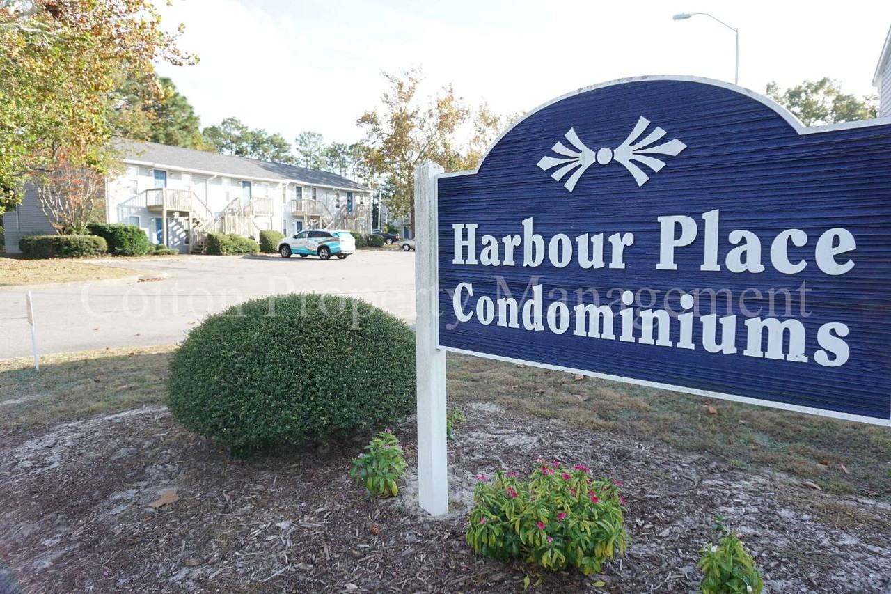 2505 Flint Dr - Photo 3 of 20