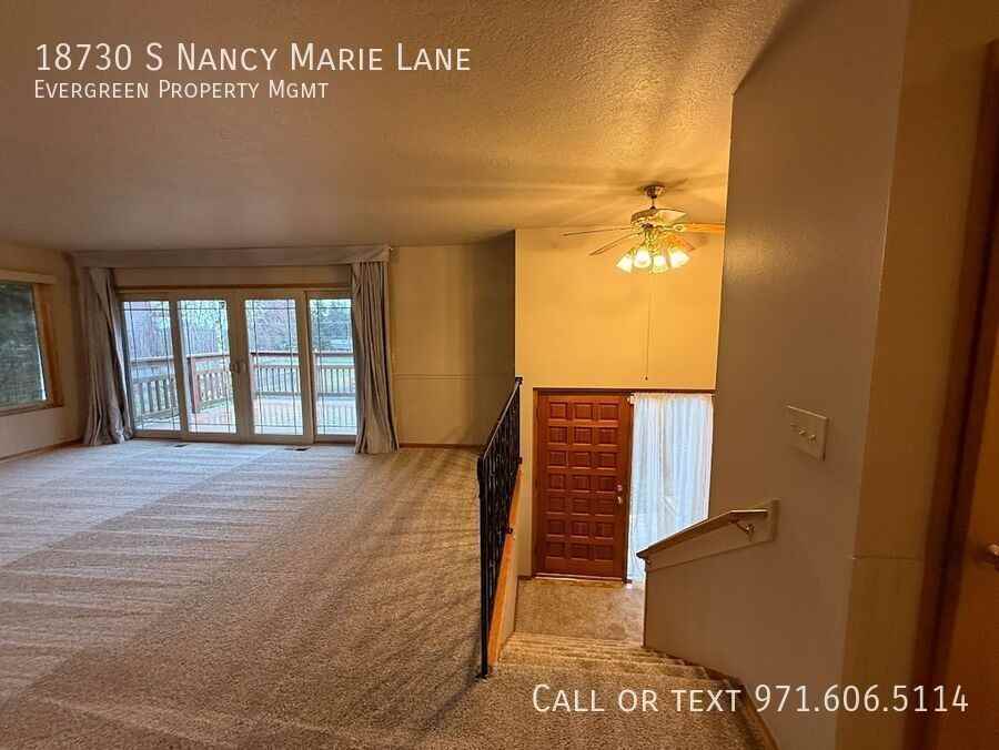 18730 Nancy Marie Ln - Photo 5 of 41